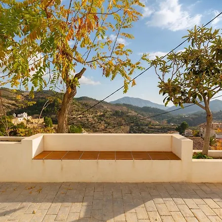 Holiday home Casa Marcelino Y Pepa Rosa Sella
