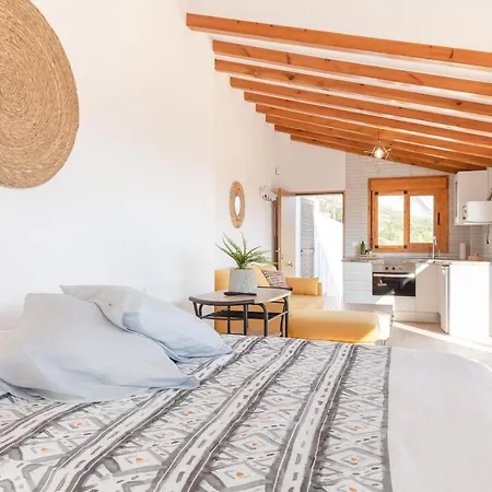 Casa Marcelino Y Pepa Rosa Sella